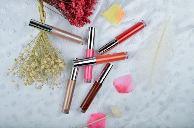 Cosméticos Lipgloss mate de los productos de maquillaje del labio de la crema hidratante 3 años de garantía